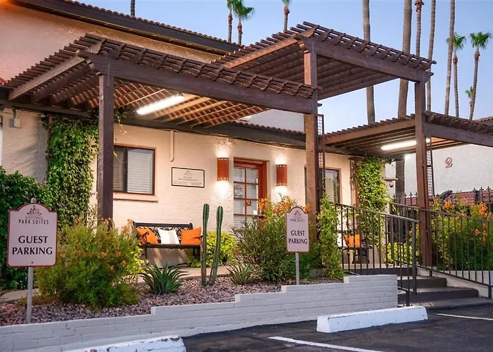 205 Fully Furnished 1br Suite-prime Location Apartament Scottsdale