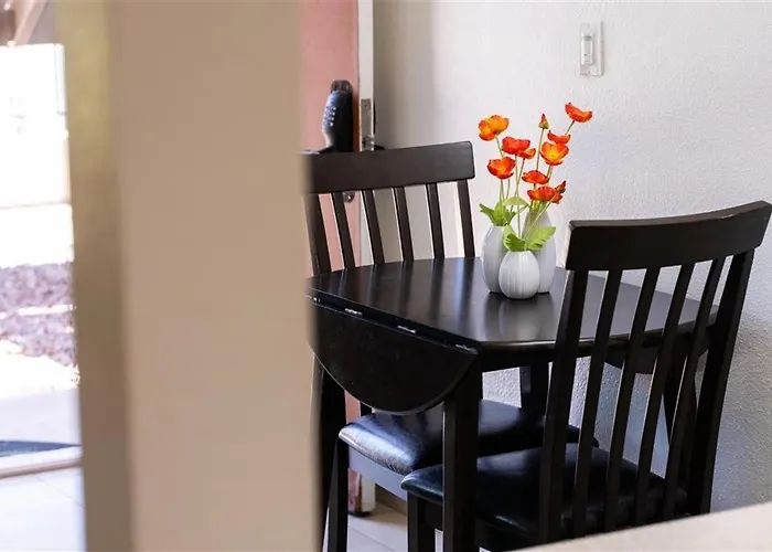 Apartament 205 Fully Furnished 1br Suite-prime Location