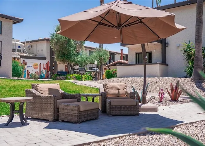 205 Fully Furnished 1br Suite-prime Location * Scottsdale